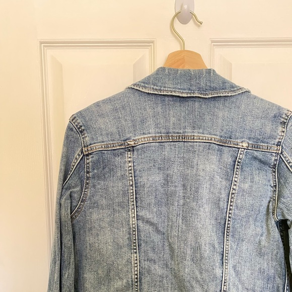 Levi’s Denim Jacket - Picture 2 of 5